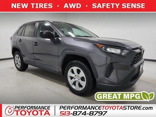 2022 Toyota RAV4 LE