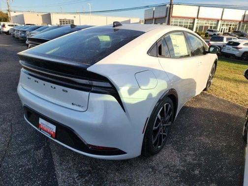 2026 Toyota Prius Plug-In Hybrid XSE