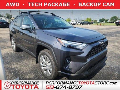 2025 Toyota RAV4 XLE Premium