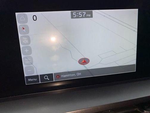 Everlasting Silver 2023 Kia Telluride LX