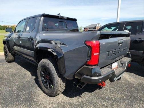 2025 Toyota Tacoma Hybrid TRD Pro