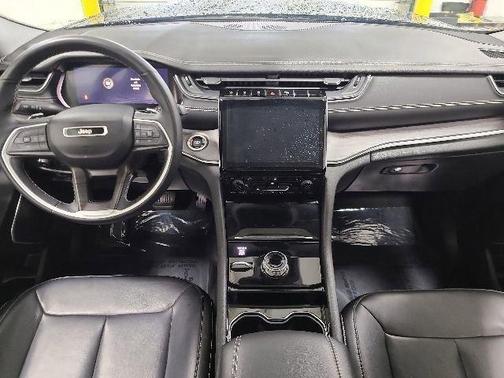 Rocky Mountain Pearlcoat 2022 Jeep Grand Cherokee L Limited