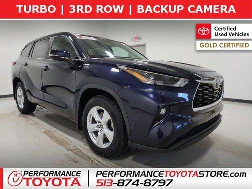 2023 Toyota Highlander LE