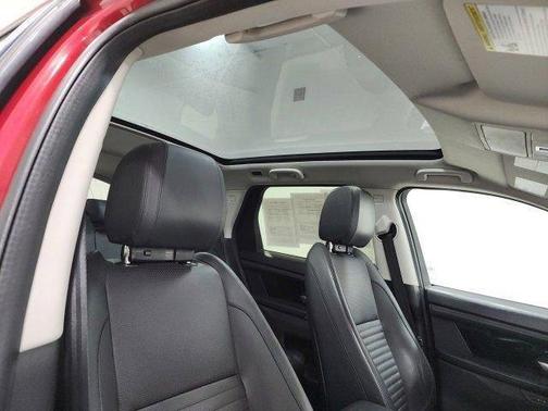 2020 Land Rover Discovery Sport SE