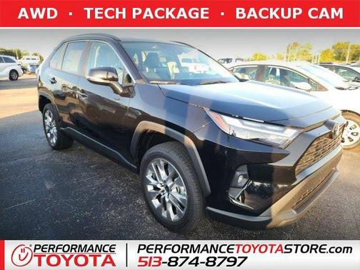 2025 Toyota RAV4 XLE Premium