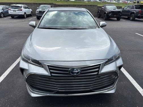 2020 Toyota Avalon Hybrid Limited