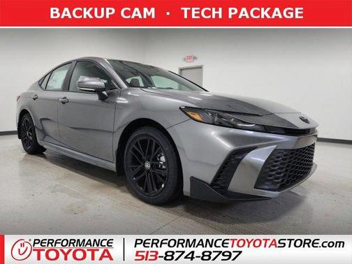 Metal 2026 Toyota Camry SE