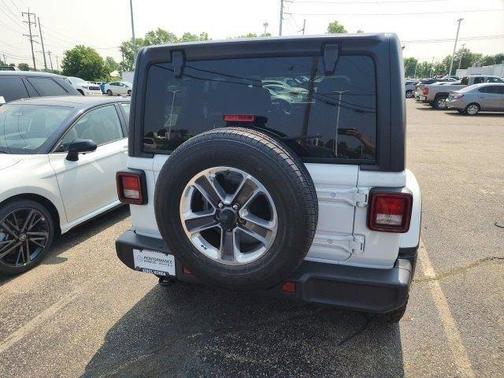 2020 Jeep Wrangler Unlimited Sahara