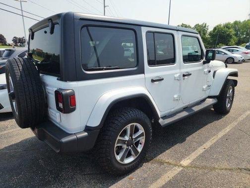 2020 Jeep Wrangler Unlimited Sahara