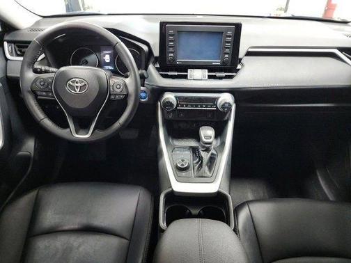 2021 Toyota RAV4 Hybrid XLE Premium