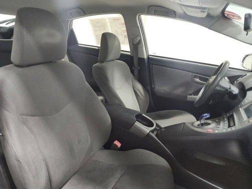 2013 Toyota Prius One