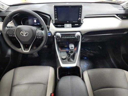 2022 Toyota RAV4 Hybrid Limited