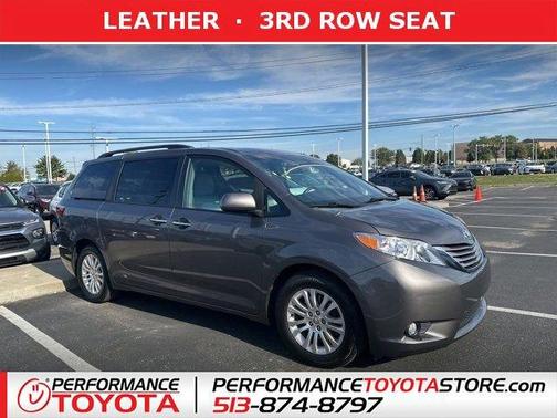 2015 Toyota Sienna XLE