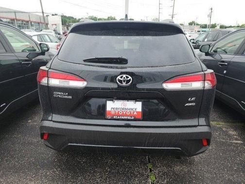 2025 Toyota Corolla Cross LE