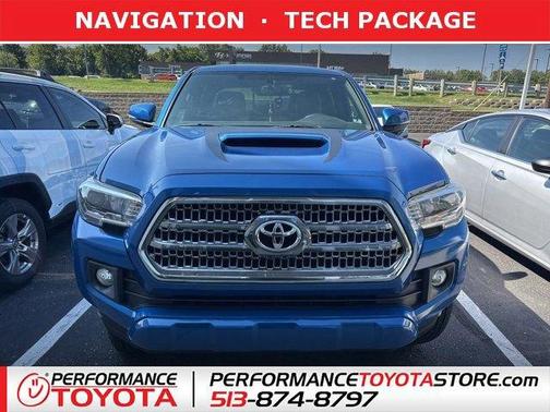 2017 Toyota Tacoma TRD Sport