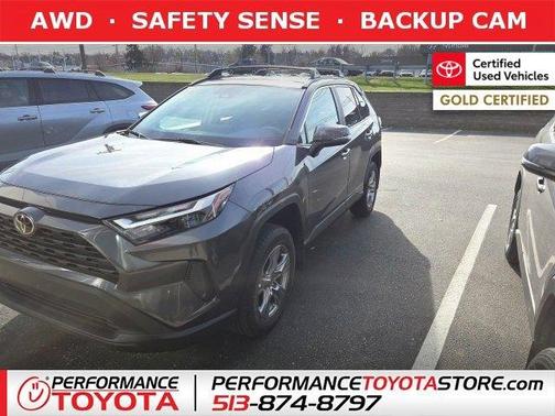 2023 Toyota RAV4 XLE