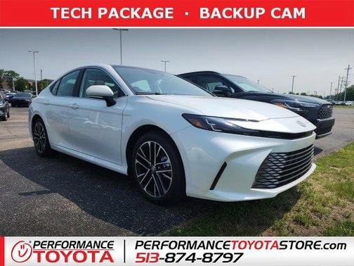 2025 Toyota Camry XLE
