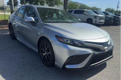Celestial Silver Metallic 2024 Toyota Camry SE