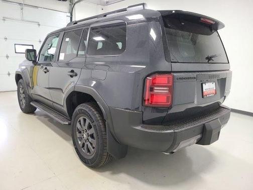 UNDERGROUND 2026 Toyota Land Cruiser Base