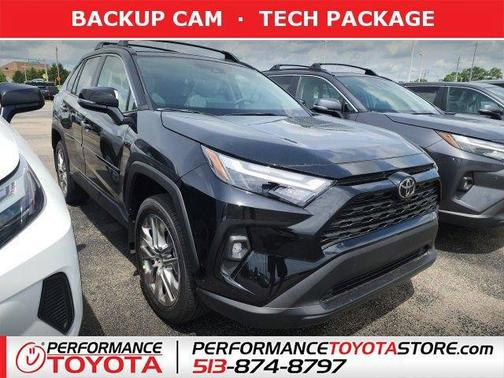 2025 Toyota RAV4 XLE Premium