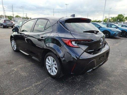 2024 Toyota Corolla Hatchback SE