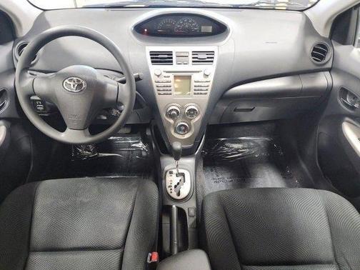 2010 Toyota Yaris Base