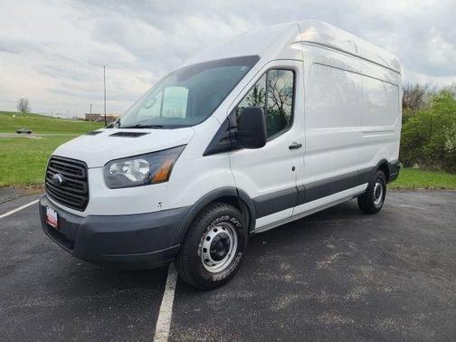 Oxford White 2015 Ford Transit-250 Base