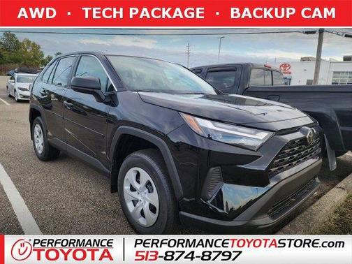 2025 Toyota RAV4 LE