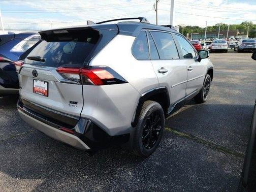 2025 Toyota RAV4 Hybrid XSE