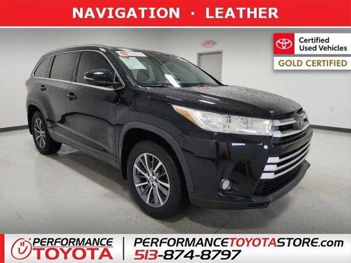 2019 Toyota Highlander SE