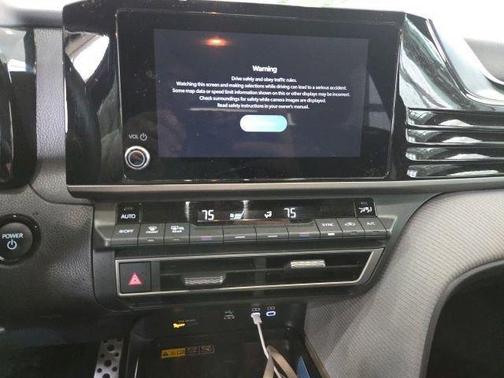 UNDERGROUND 2025 Toyota Camry SE