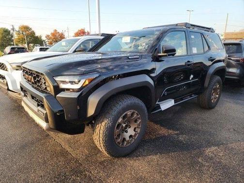 2025 Toyota 4Runner Hybrid Trailhunter
