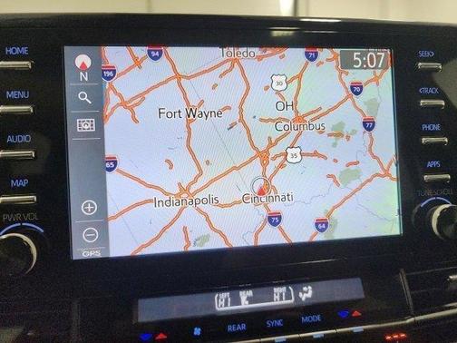 2022 Toyota Sienna XSE 7 Passenger