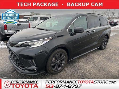 2022 Toyota Sienna XSE 7 Passenger