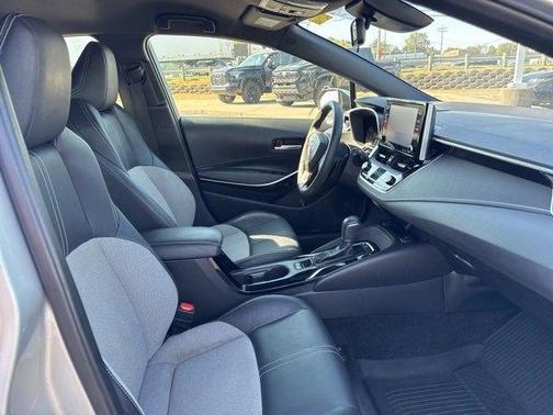 2022 Toyota Corolla Hatchback XSE