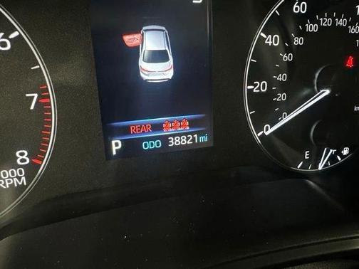 Ice 2023 Toyota Corolla LE