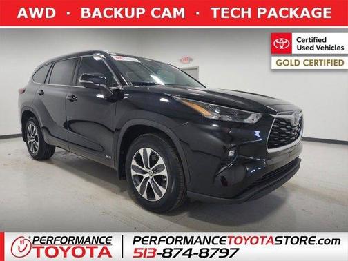 2022 Toyota Highlander Hybrid XLE