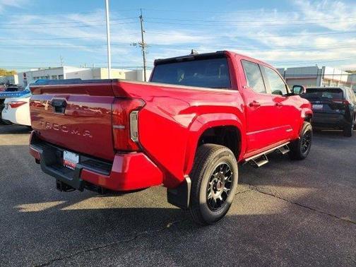 2025 Toyota Tacoma SR5