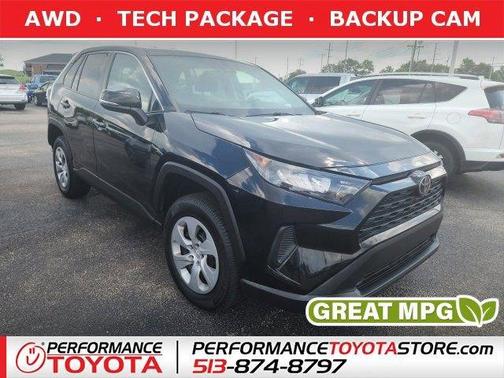 2022 Toyota RAV4 LE