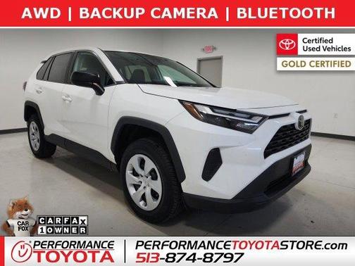 2024 Toyota RAV4 LE