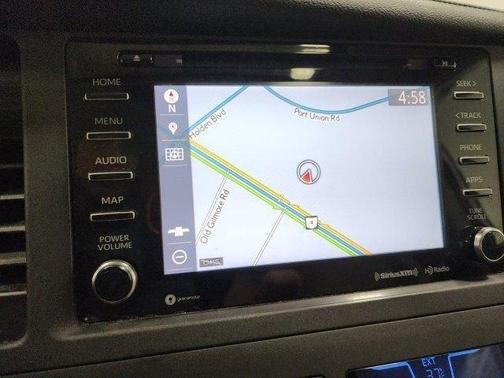 2019 Toyota Sienna XLE