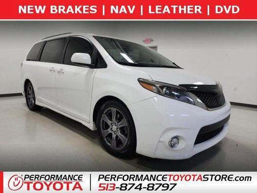 2017 Toyota Sienna SE