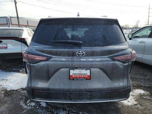 2026 Toyota Sienna 