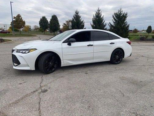 2021 Toyota Avalon XSE Nightshade