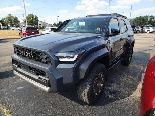 2025 Toyota 4Runner Hybrid Trailhunter