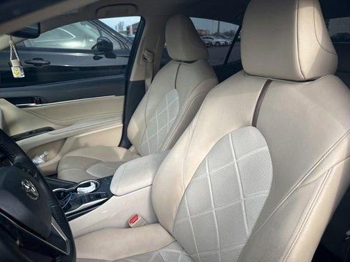 2018 Toyota Camry XLE