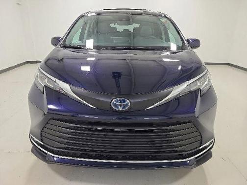 Blueprint 2021 Toyota Sienna XLE
