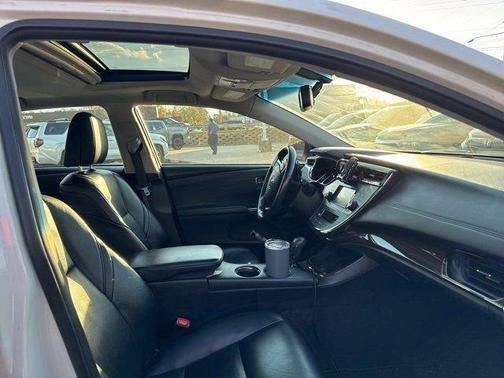 2014 Toyota Avalon XLE