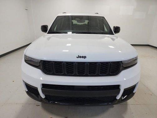 2021 Jeep Grand Cherokee L Laredo