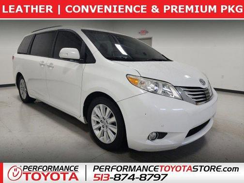 2013 Toyota Sienna XLE